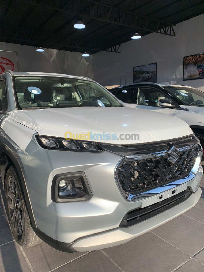 Suzuki GRAND vitara 2024 Tote option