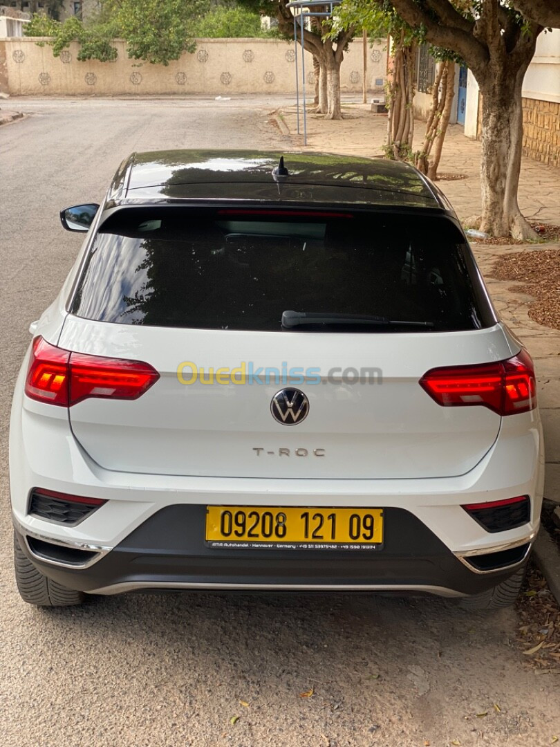 Volkswagen T-Roc 2021 active