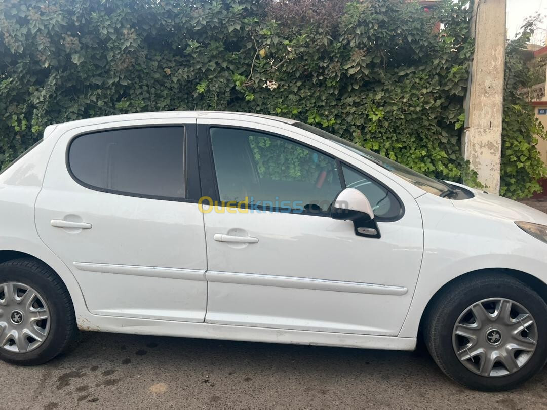 Peugeot 207 2012 207