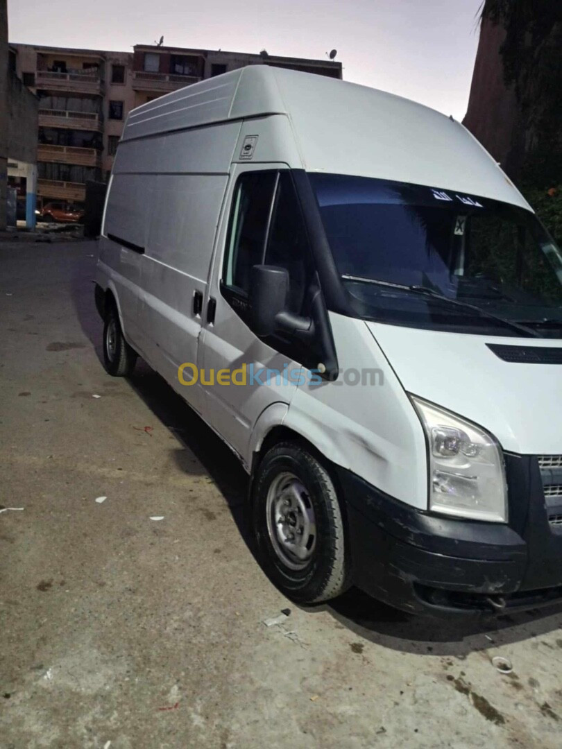 Ford Transit 2013