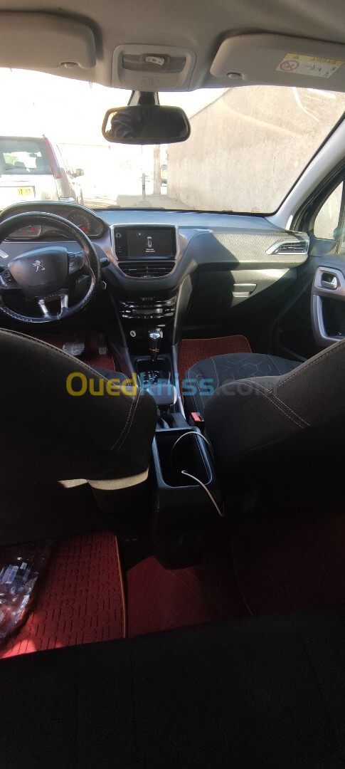 Peugeot 2008 2015 Allure