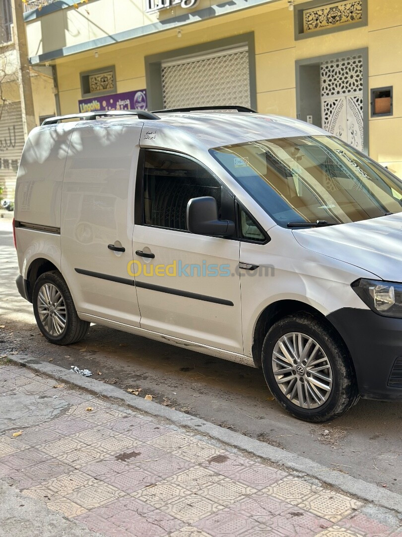 Volkswagen Caddy 2018 Fourgon