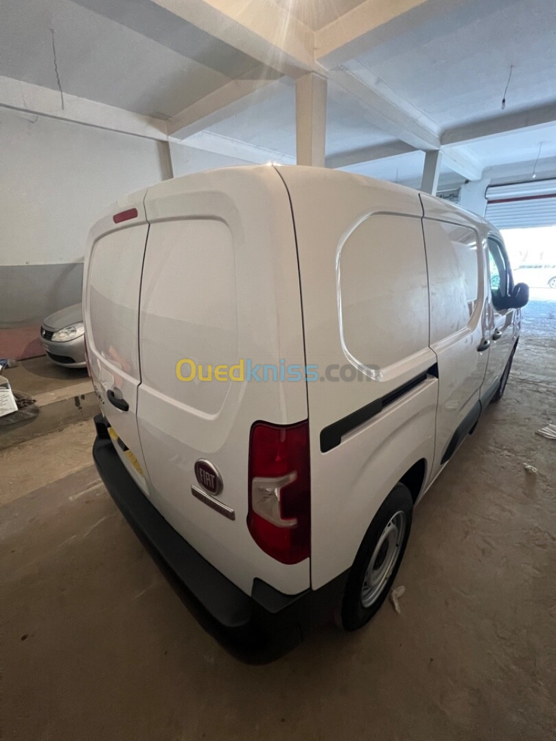 Fiat Professional Doblo 2024 Italien