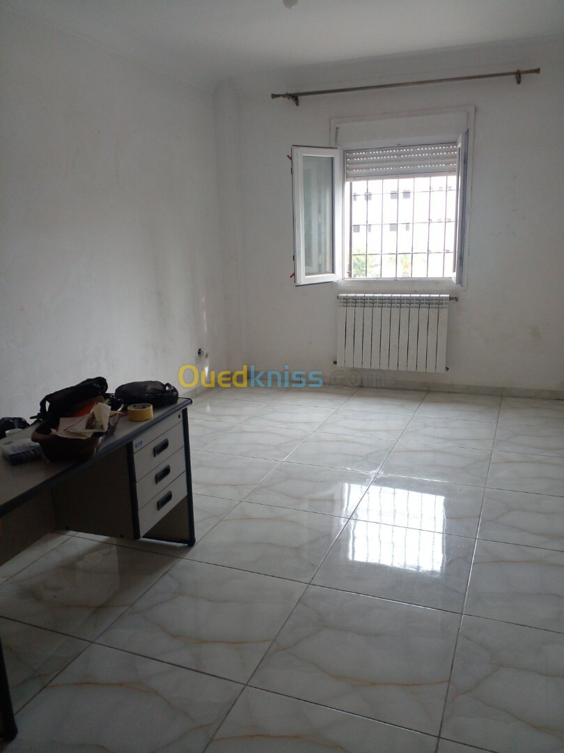 Location Appartement F4 Alger Bordj el kiffan