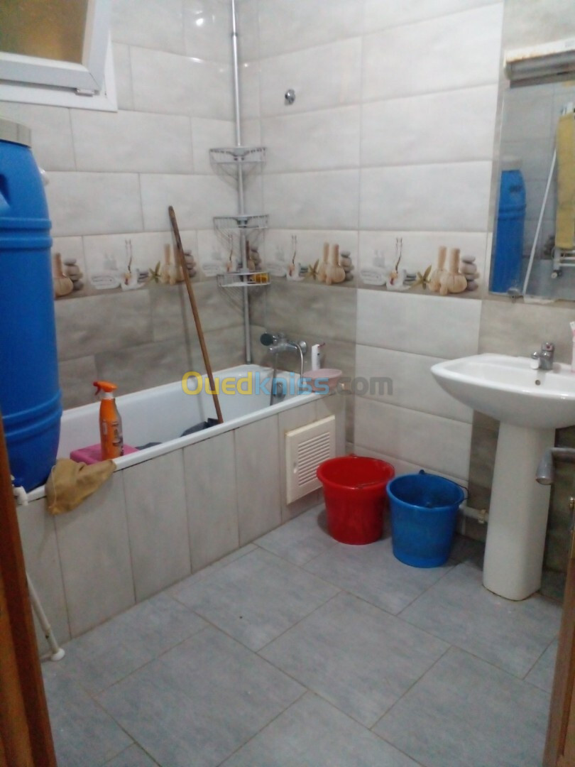 Location Appartement F4 Alger Bordj el kiffan