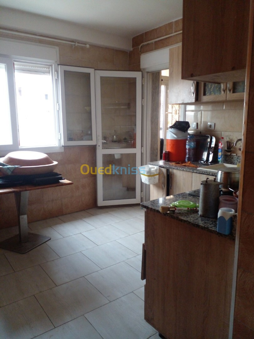 Location Appartement F4 Alger Bordj el kiffan