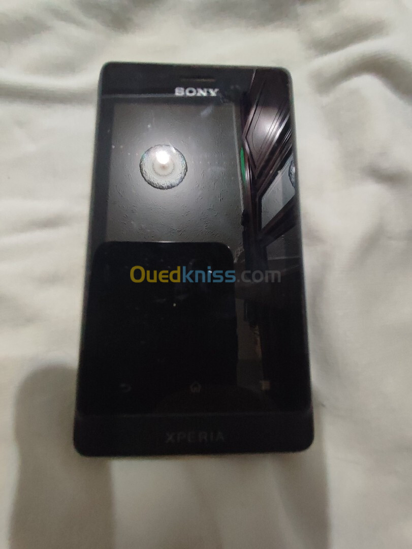 sony xperia M