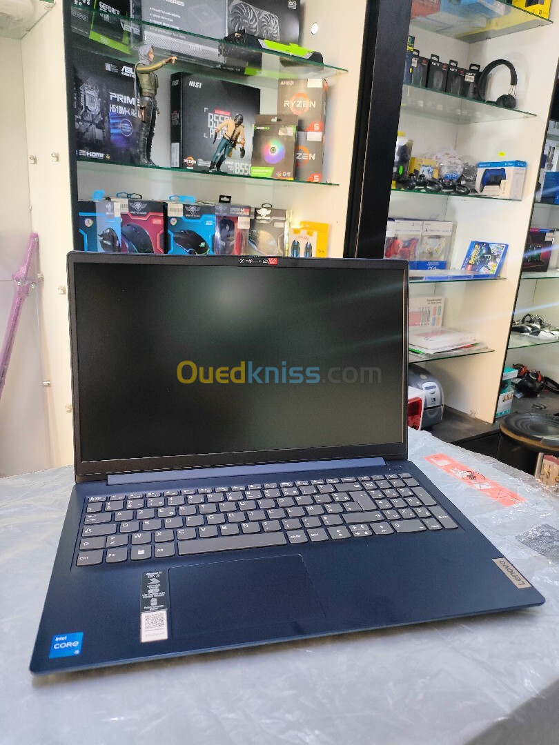 Lenovo ideapad 1 15 pouce i5 12em 8gb 256ssd