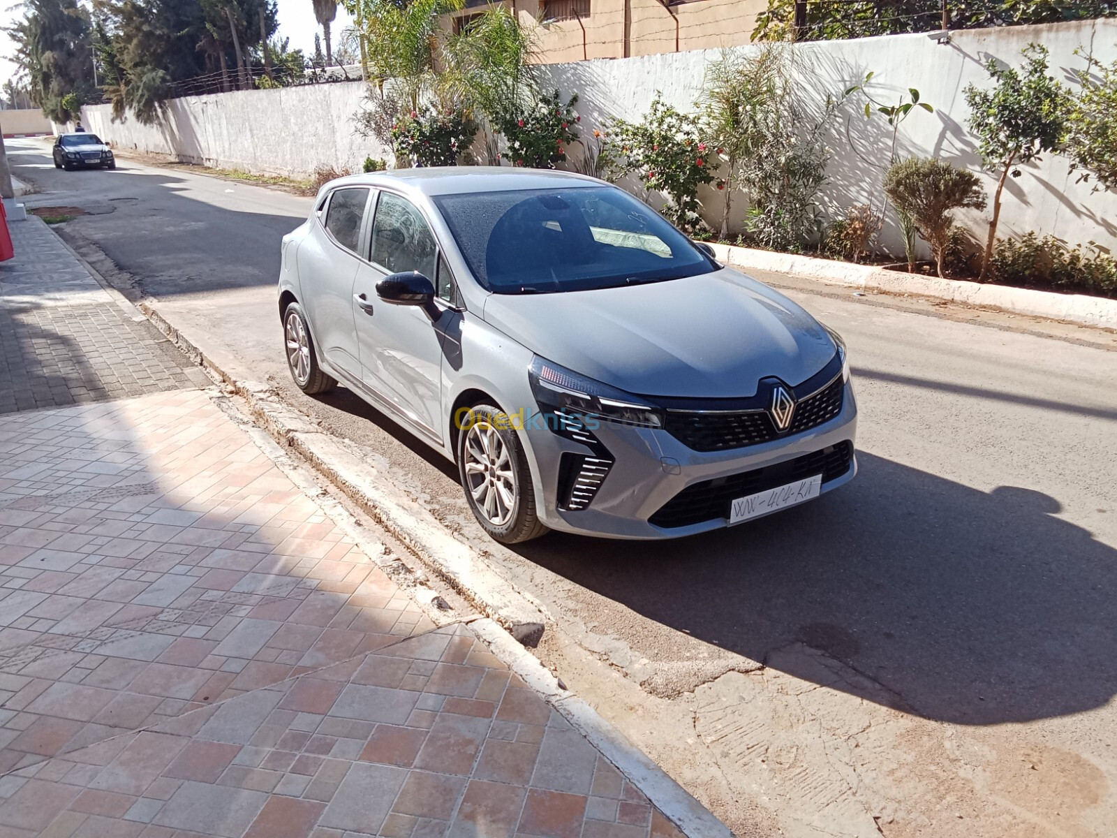 Renault Clio 5 2024 Évolution gris nardo