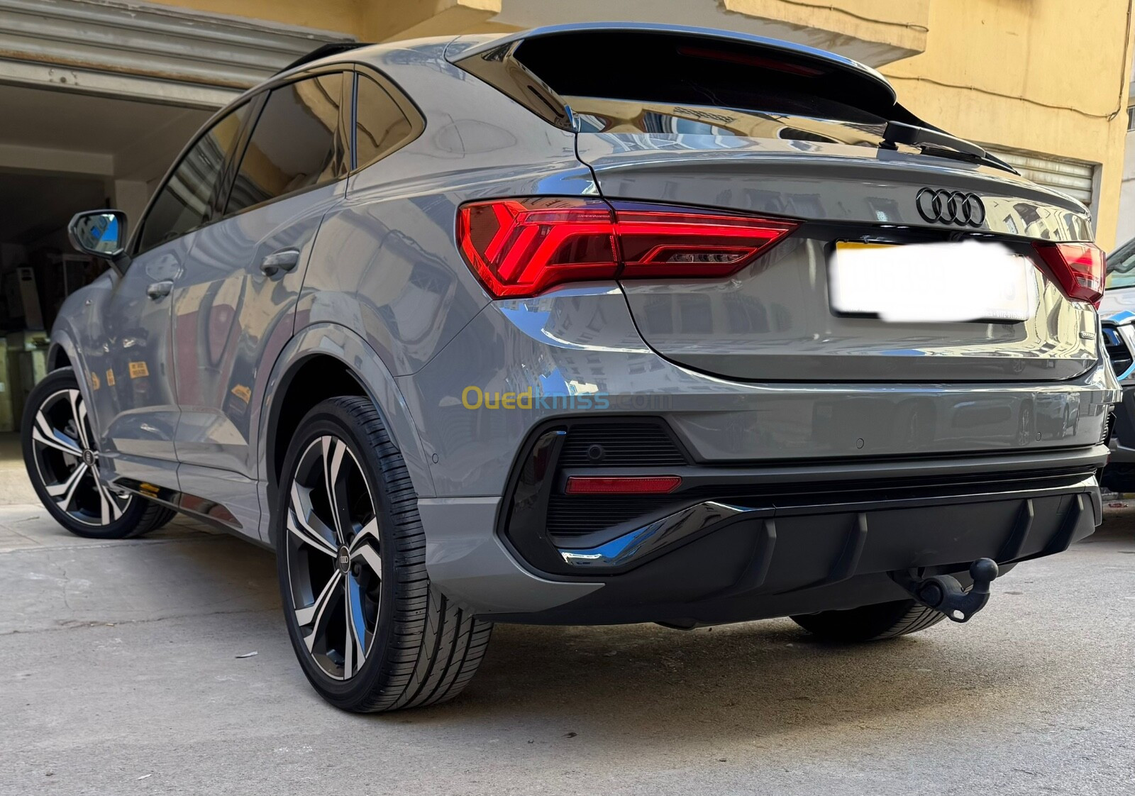 Audi Q3 2023 S Line