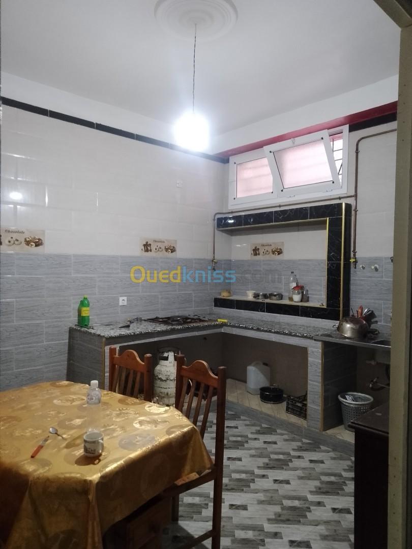 Location Niveau De Villa F03 Jijel Jijel