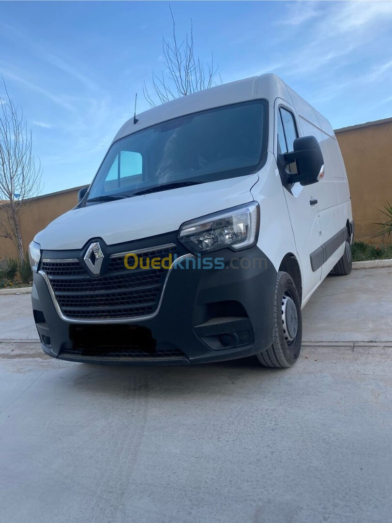 Renault Master 2023 