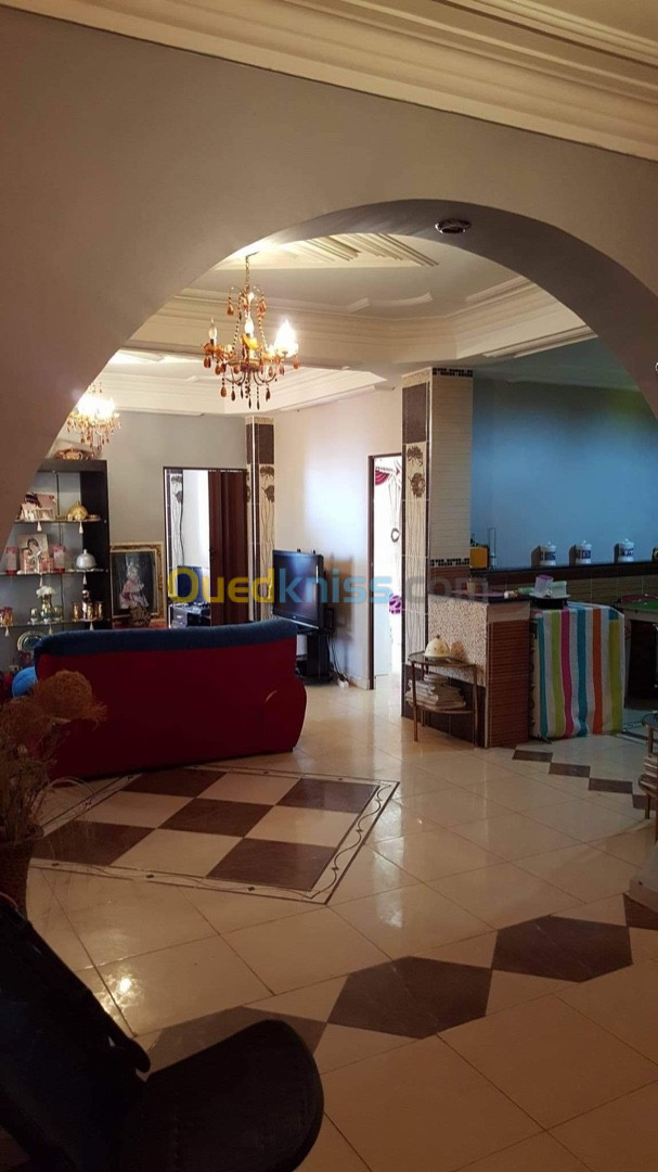 Location Niveau De Villa F3 Alger Bouzareah