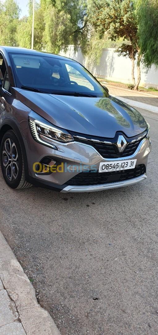 Renault Capteur 2023 Hybride