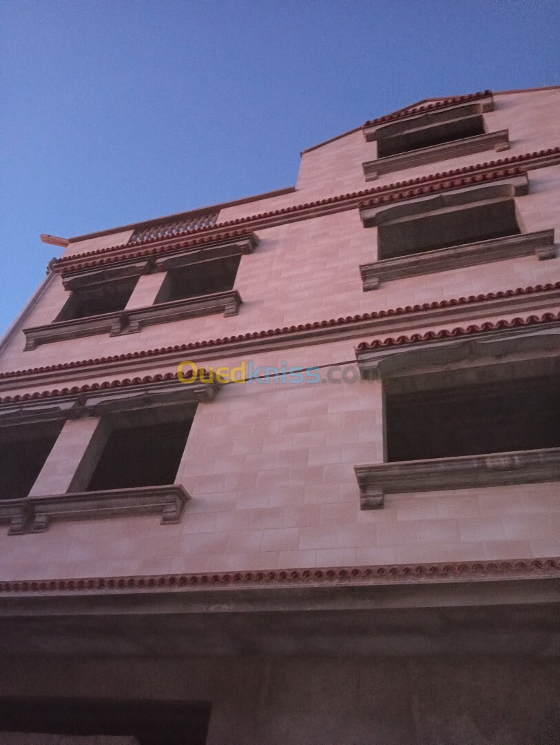 Vente Appartement F7 Tlemcen Hennaya