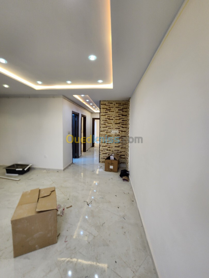 Vente Appartement F4 Alger Bordj el bahri