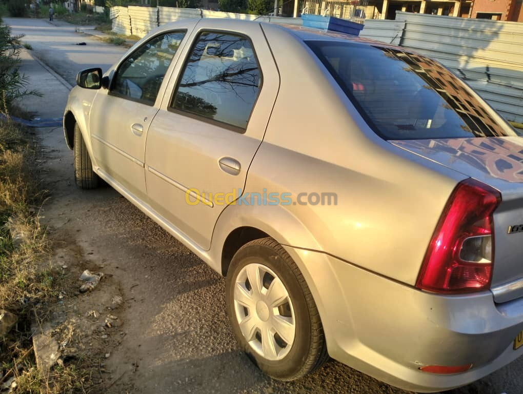 Dacia Logan 2012 