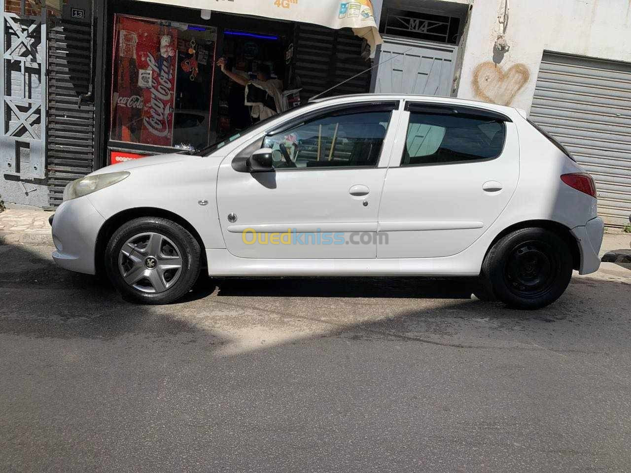 Peugeot 206+ 2012 2012