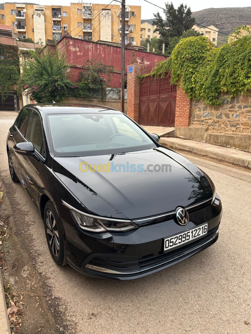 Volkswagen Golf 8 2022 Active