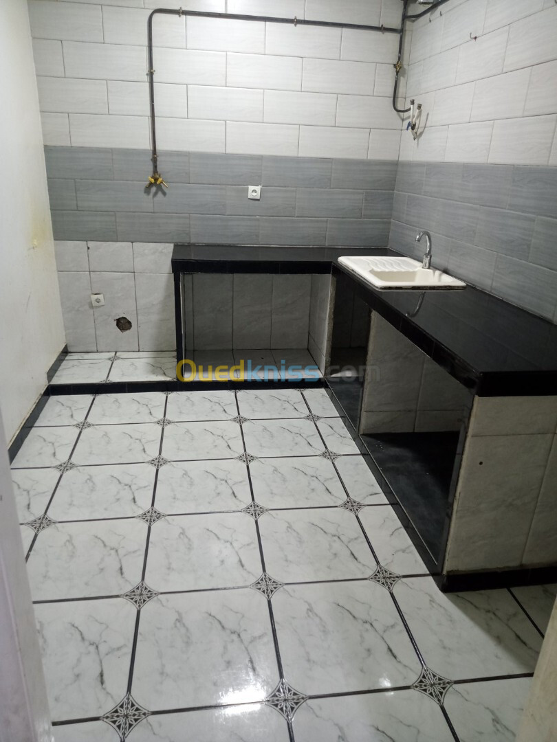 Vente Appartement F2 Alger Bordj el kiffan