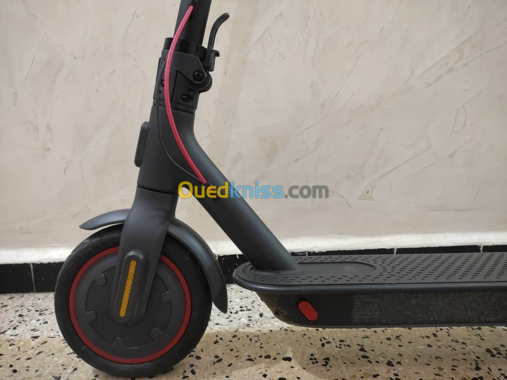 Mi  Xiaomi Mi Electric Scooter 3 trottinette Xiaomi 