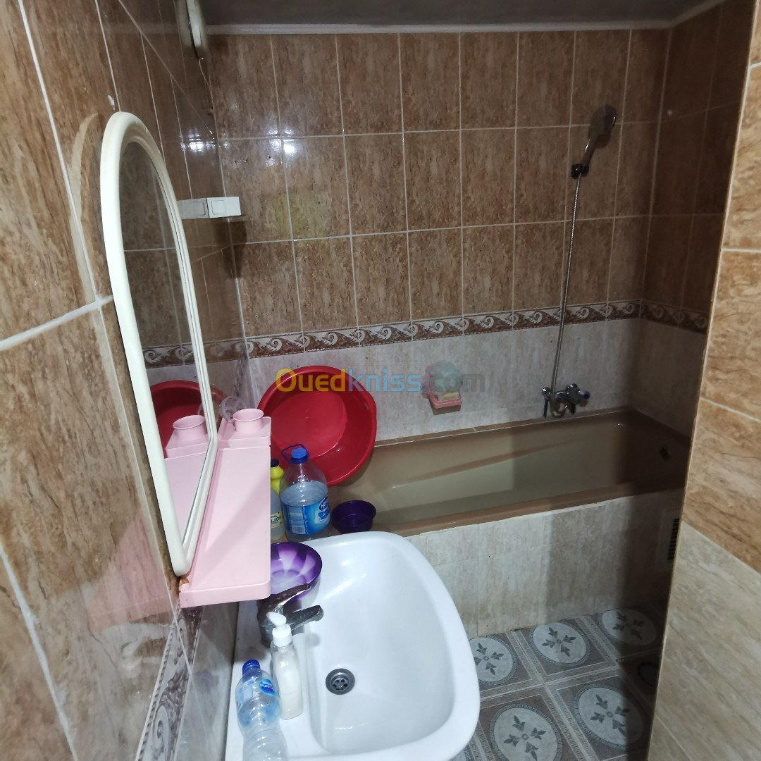 Location Appartement F3 Oran Bir el djir