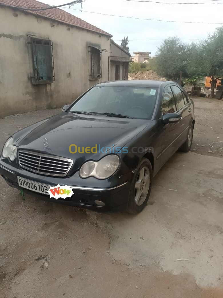 Mercedes C220 2003 C220