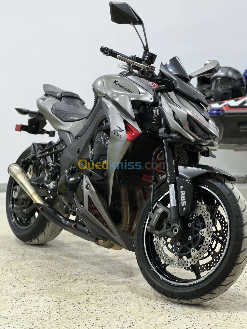 Kawasaki Z1000R 2019