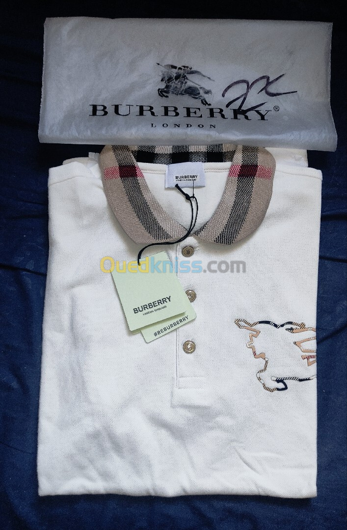 Deux polo super Qualité balmai et burberry 