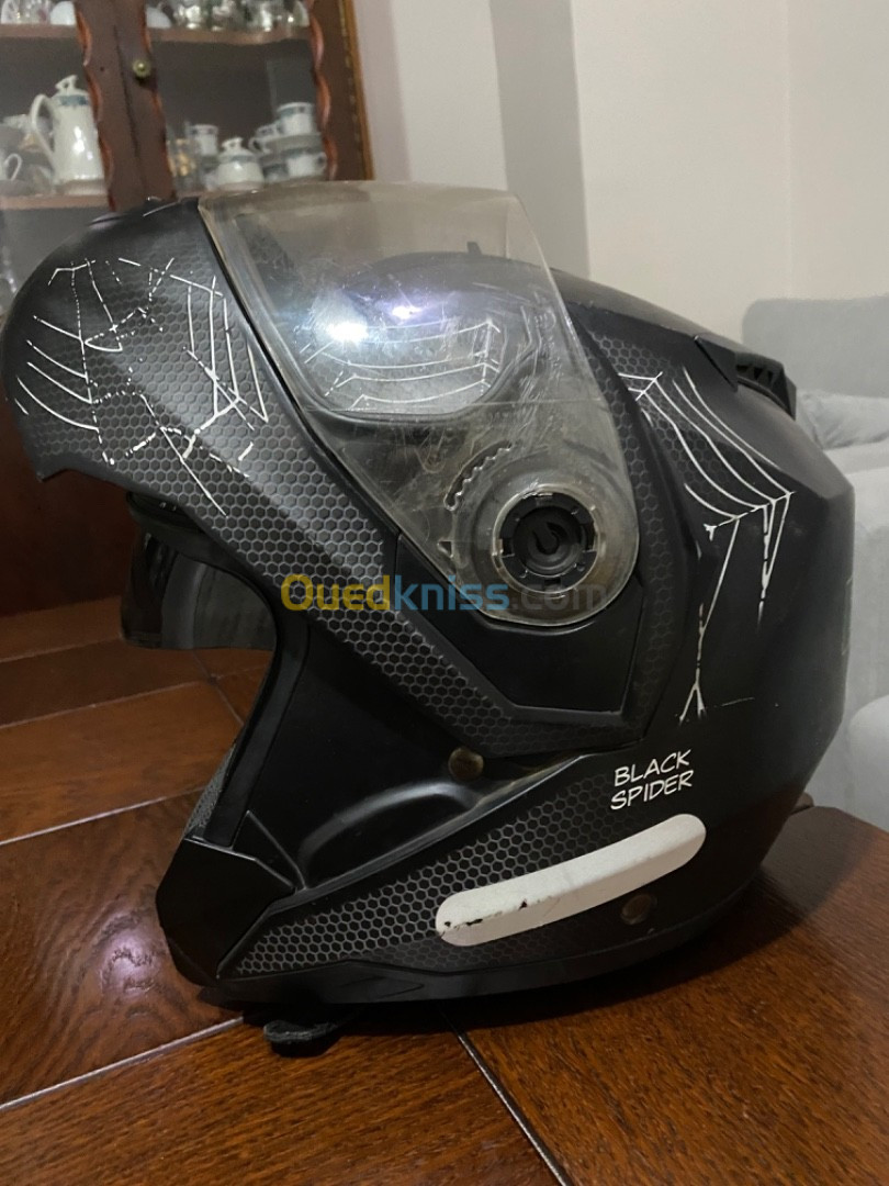 Casque moto 