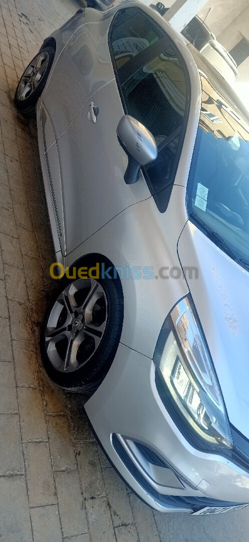 Renault Clio 4 2019 GT Line +