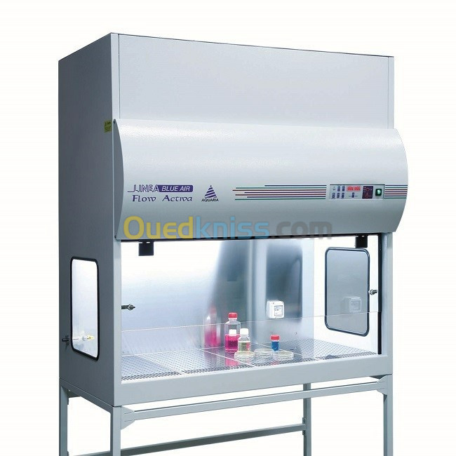 HOTTE MICROBIOLOGIQUE À FLUX LAMINAIRE  Flow Activa VF 150 