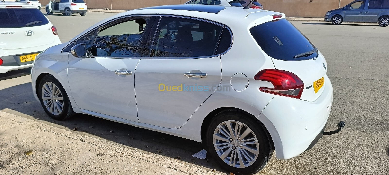 Peugeot 208 2015 Allure Facelift