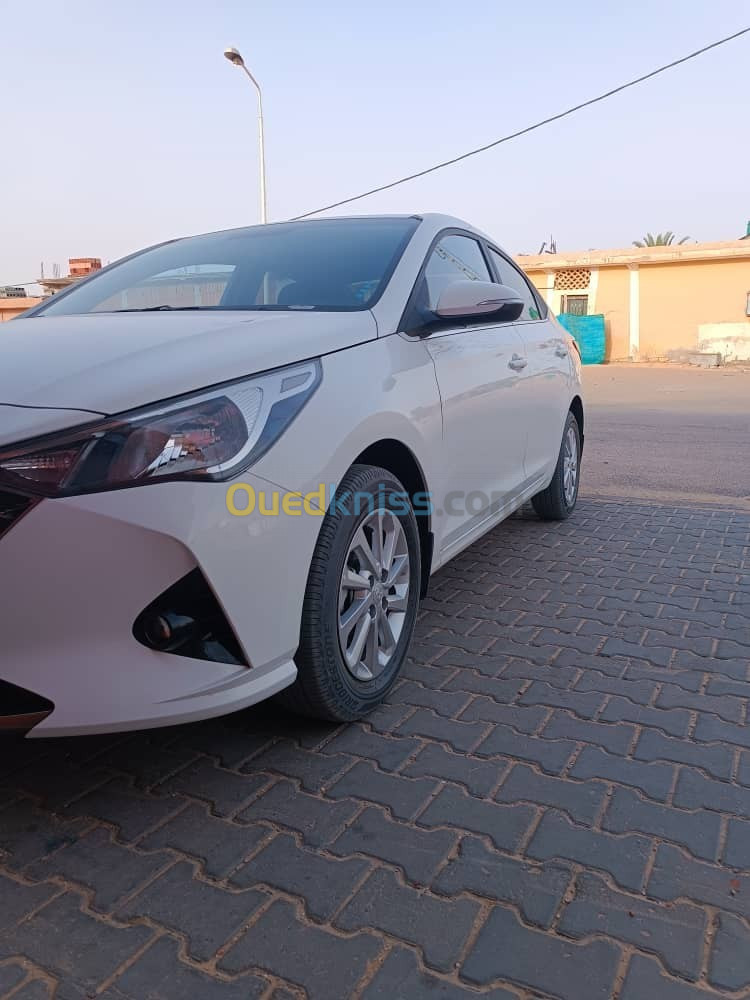 Hyundai accent 2024 RB