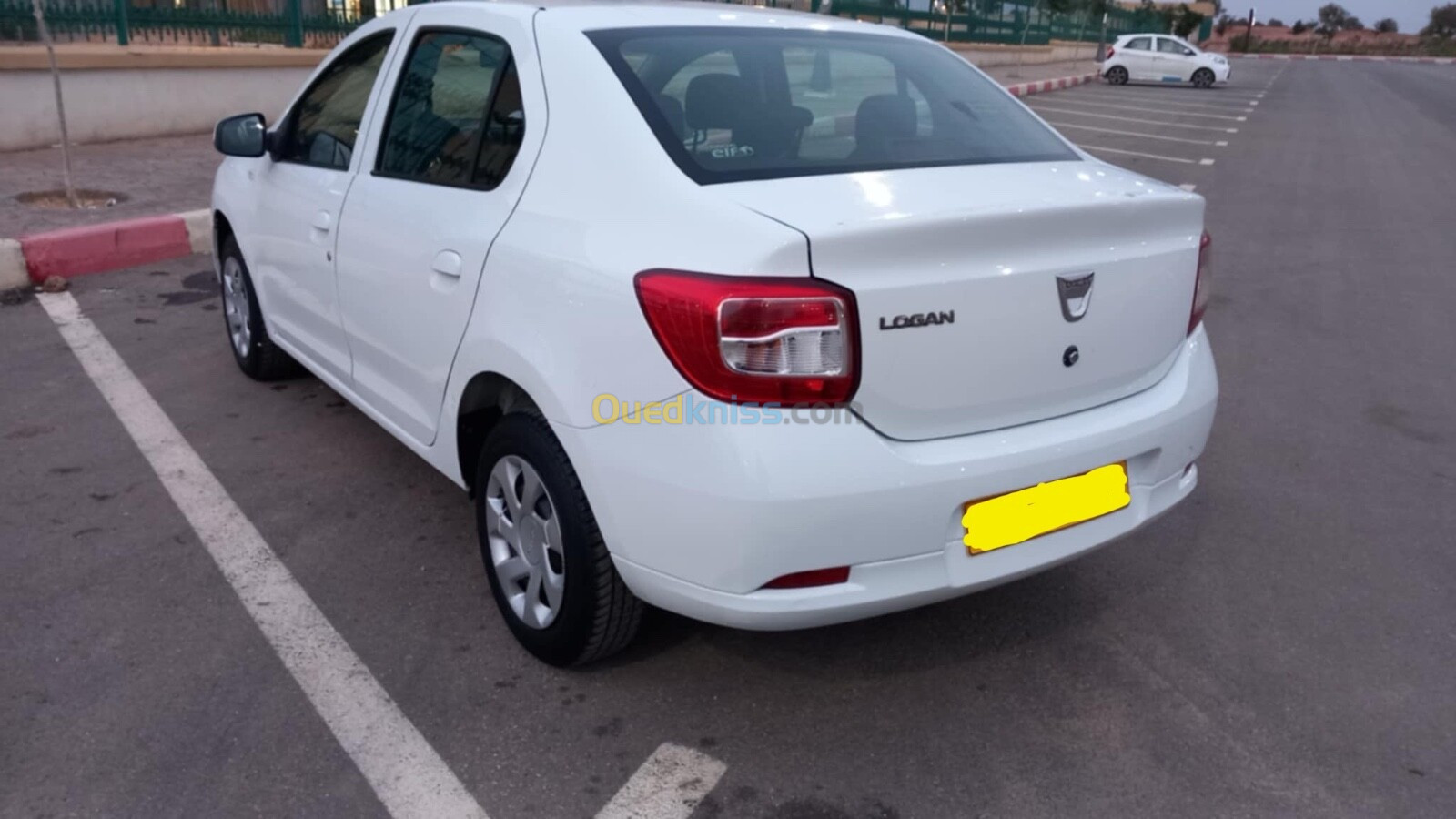 Dacia Logan 2015 