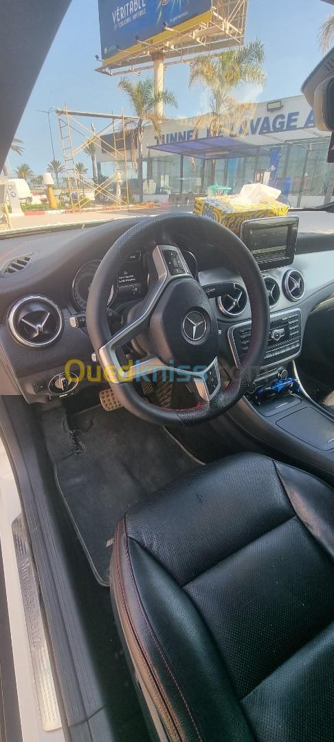 Mercedes GLA 2015 GLA