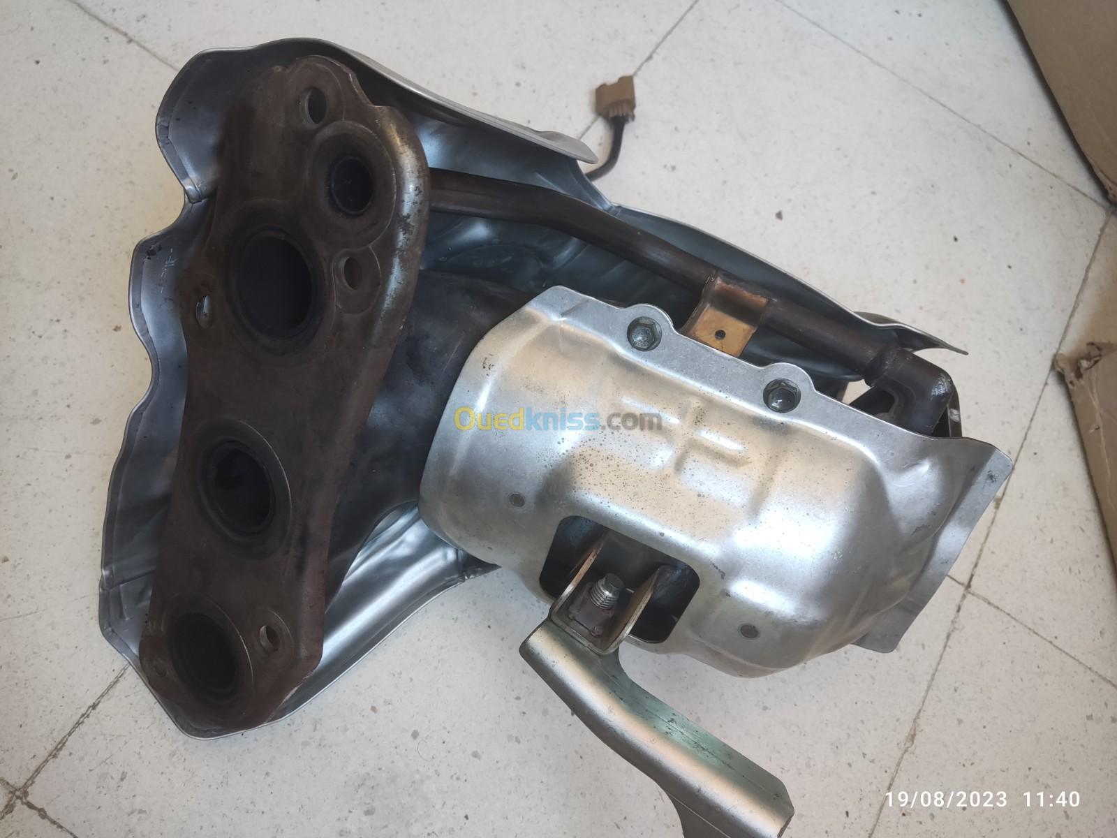 Collecteur+ catalyseur+sonde nissan Micra k13 