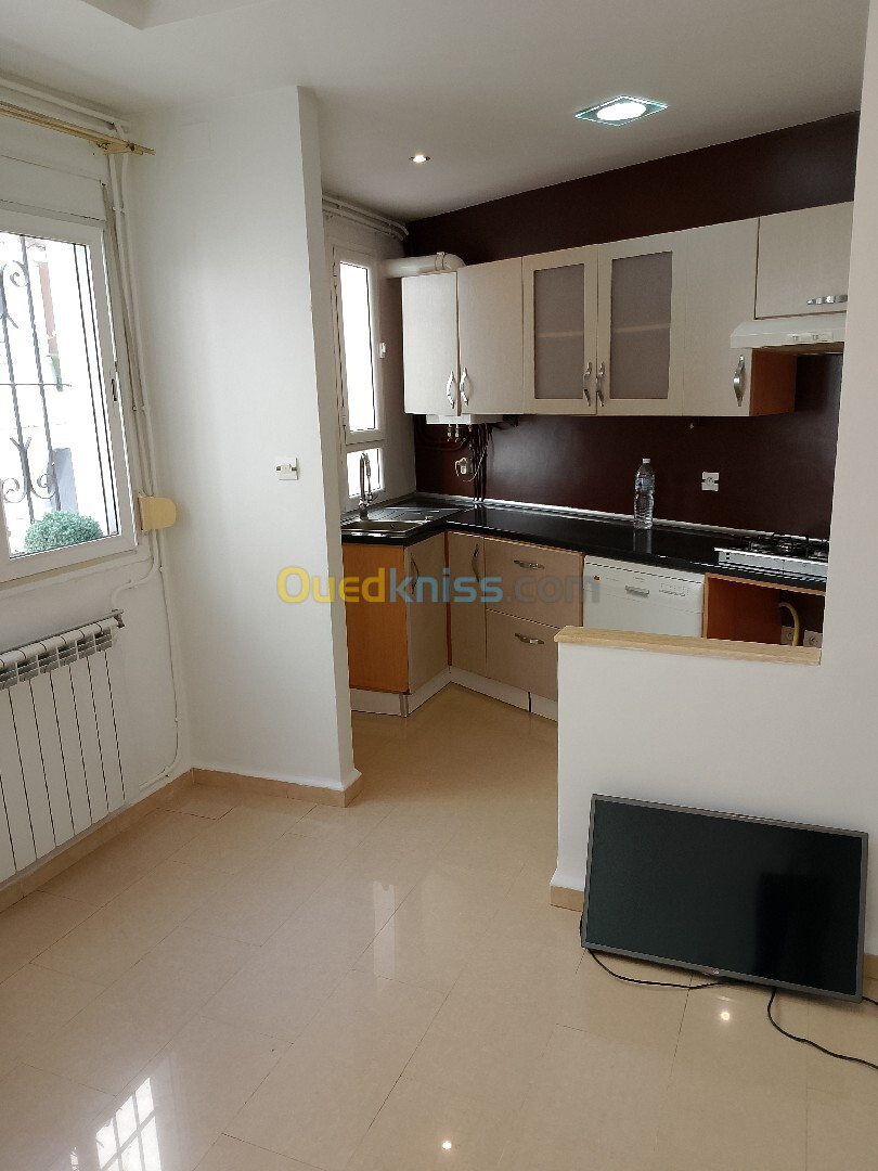 Location Niveau De Villa F2 Alger Cheraga