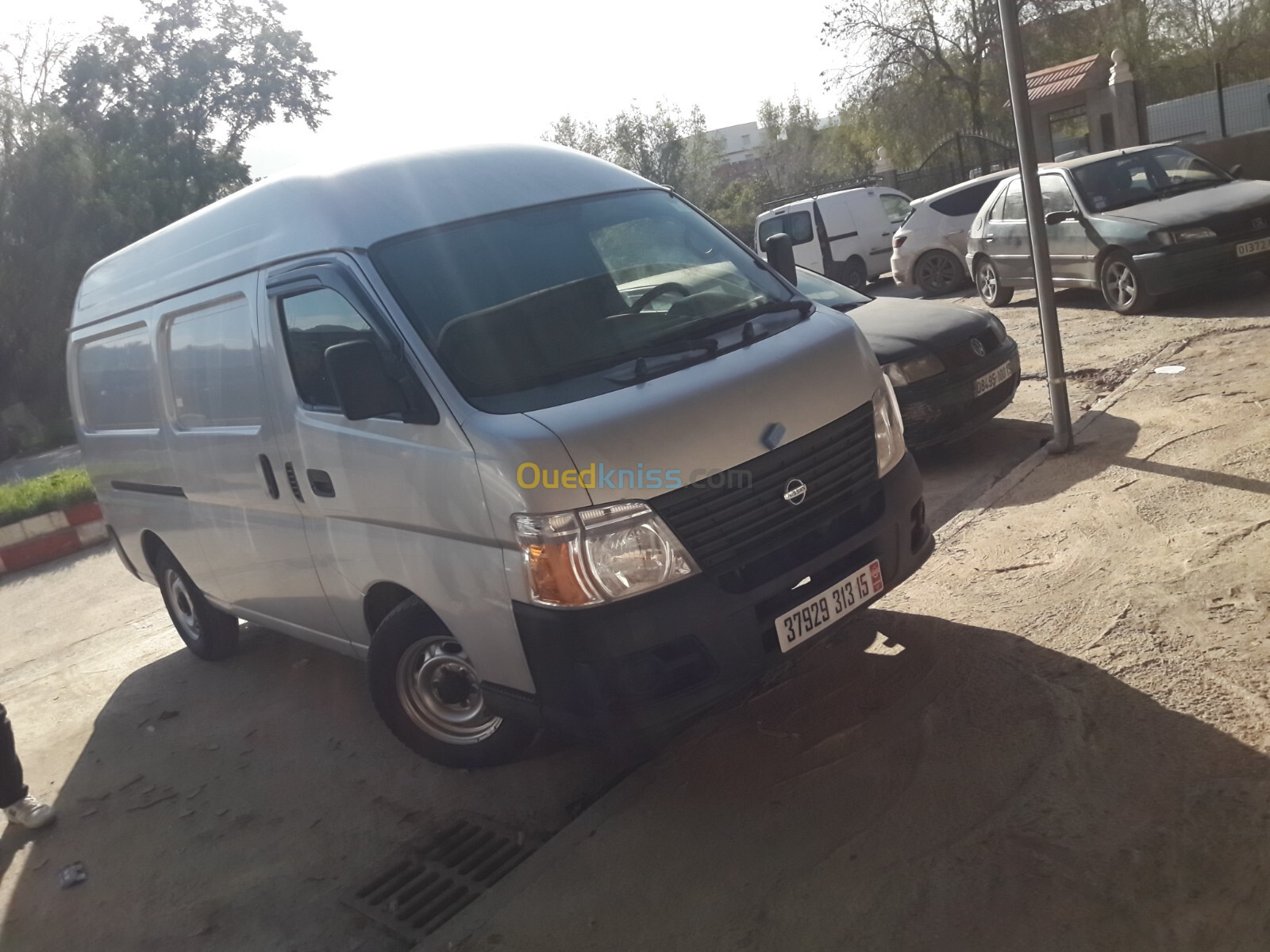 Nissan Urvan 2013