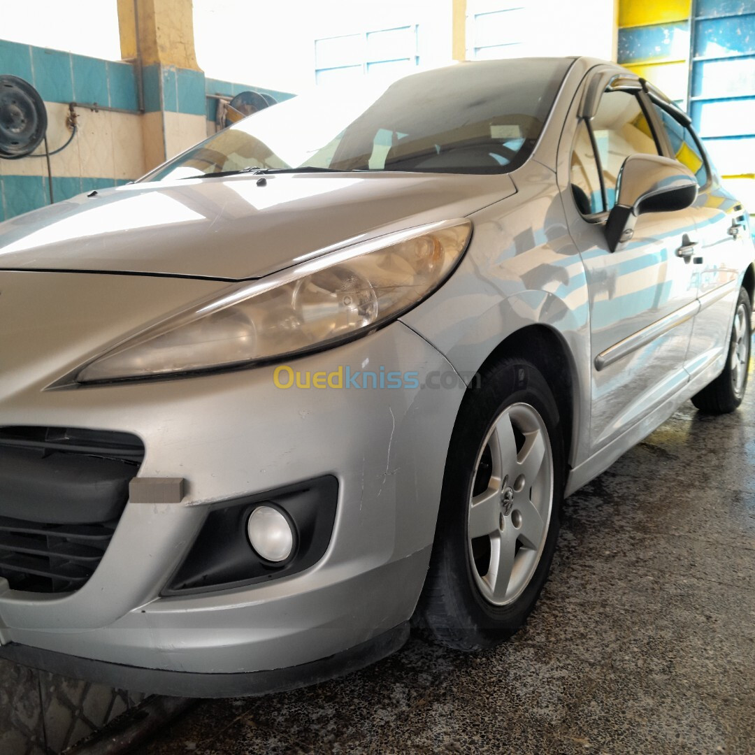 Peugeot 207 2011 207