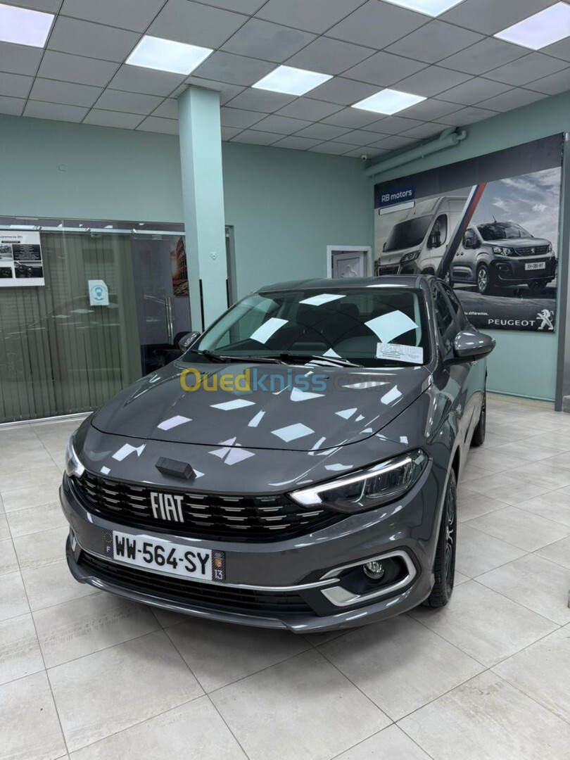 Fiat Tipo Sedan 2024 Life