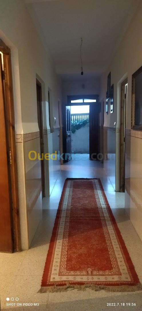 Location Niveau De Villa F3 Skikda Collo