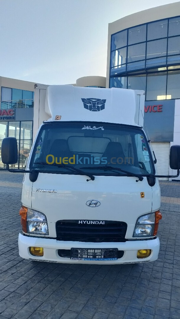 Hyundai HD 35 conteneur 2019