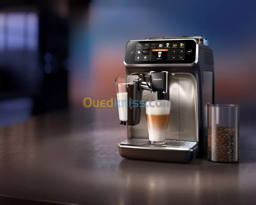 Machine a cafe avec broyeur cappuccino 15 BARS Philips SERIE 5400 EP5447/90 Noir