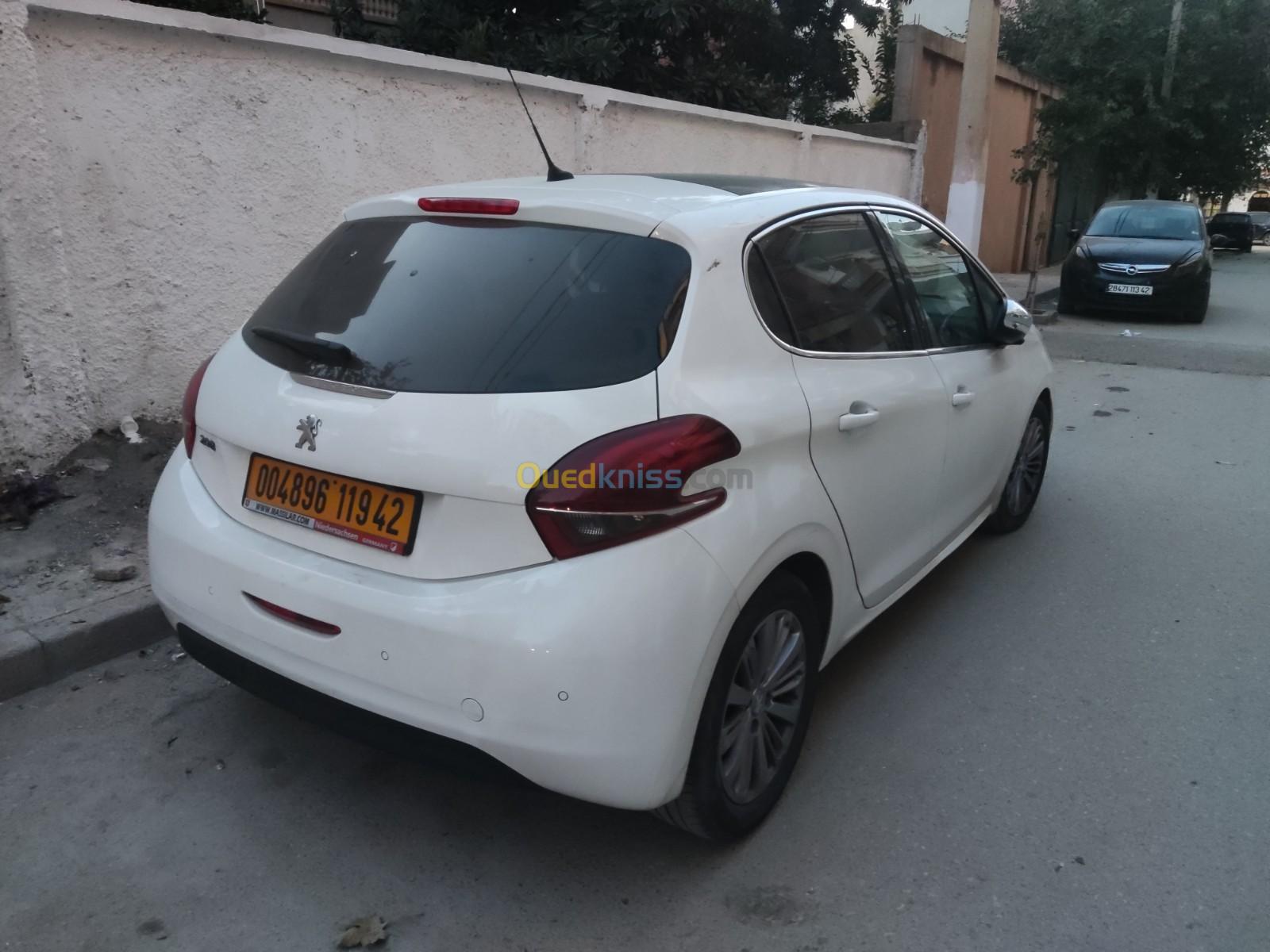 Peugeot 208 2019 Allure Facelift