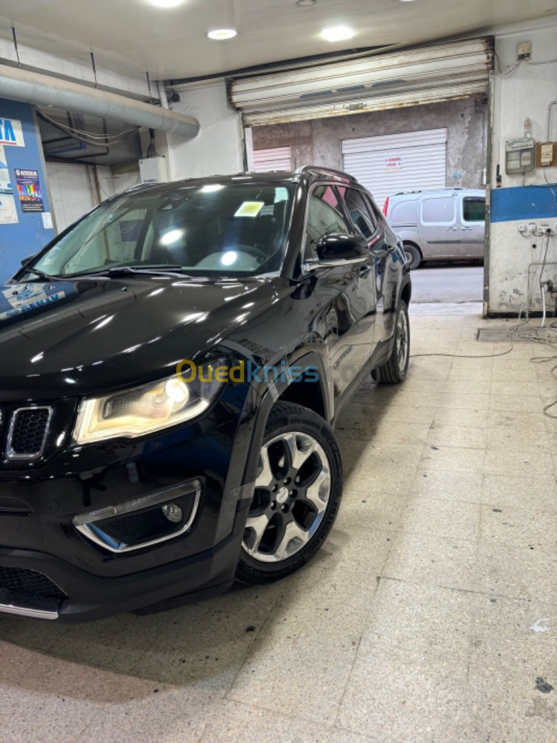 Jeep Cherokee 2019 