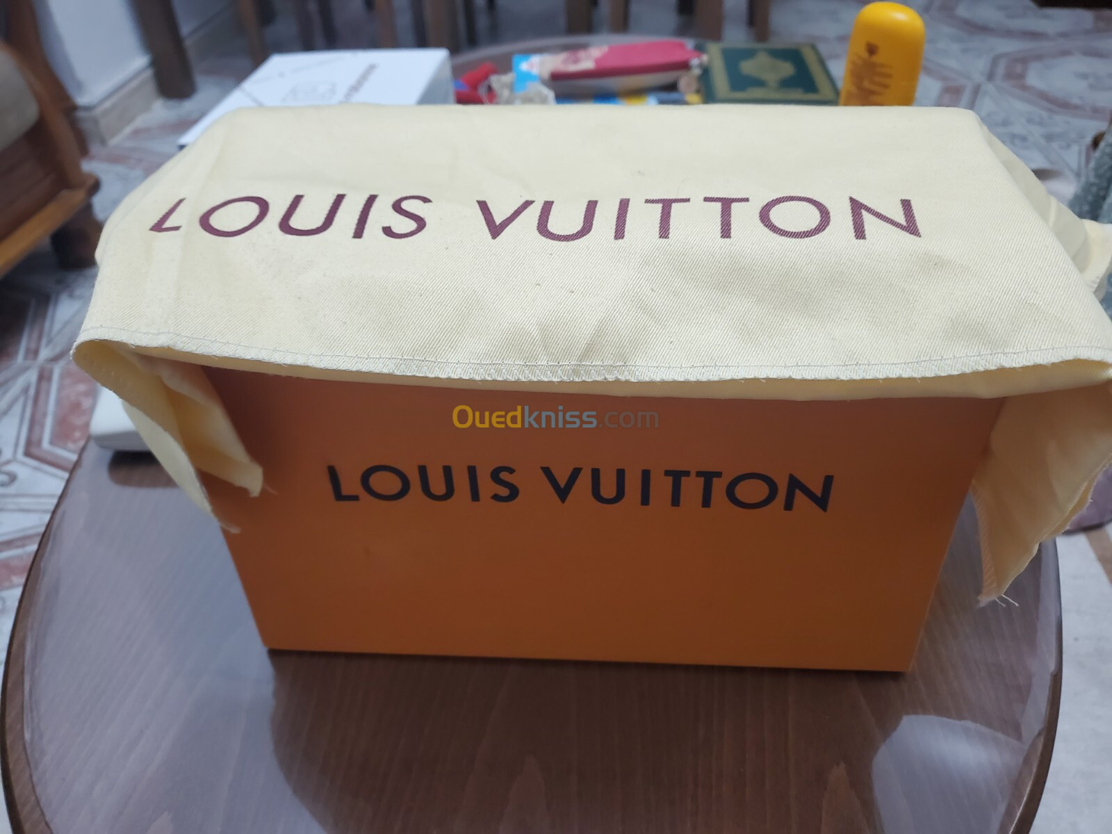 Boîte Louis vuitton