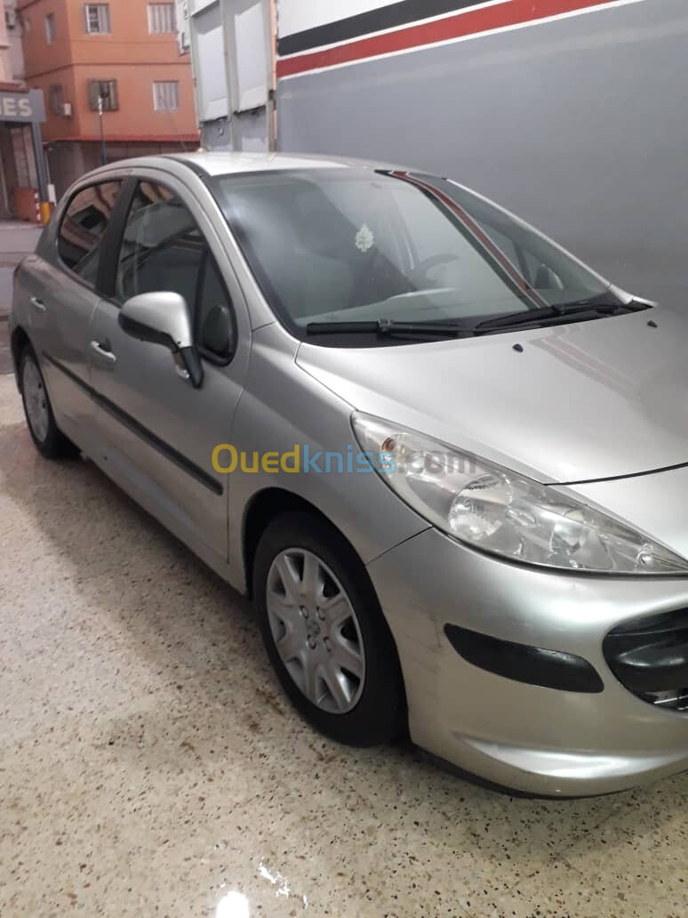 Peugeot 207 2009 207