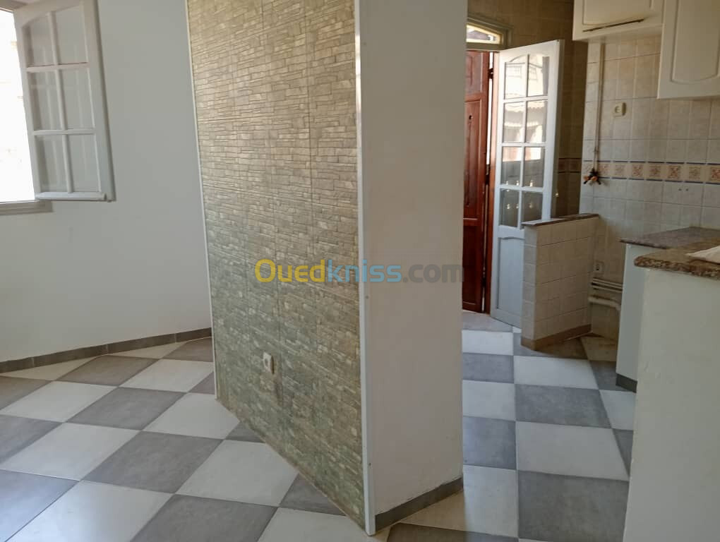 Location Appartement F3 Alger Baba hassen