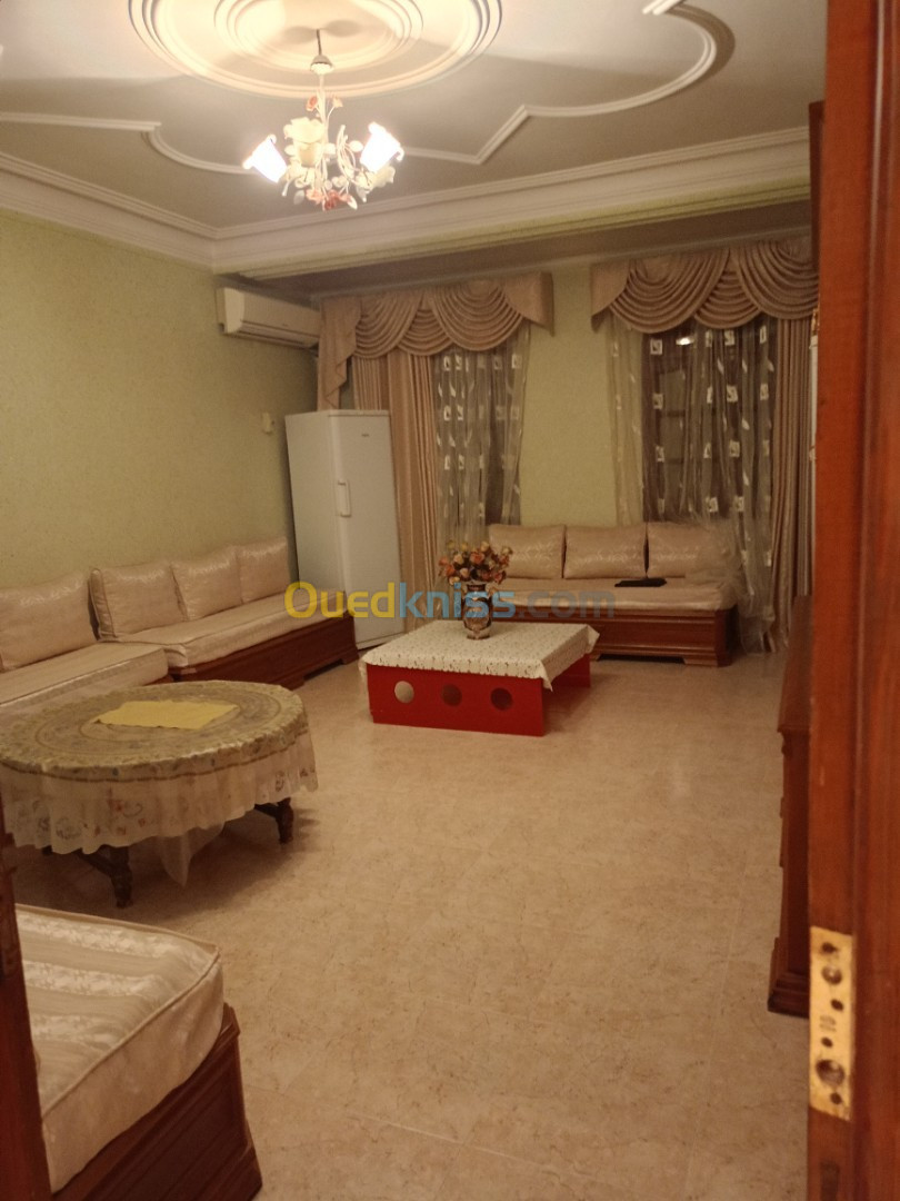 Sell Villa floor F5 Alger Hussein dey